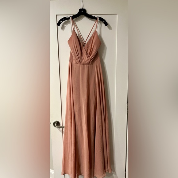 David's Bridal Dresses & Skirts - David’s Bridal spaghetti strap bridesmaid dress